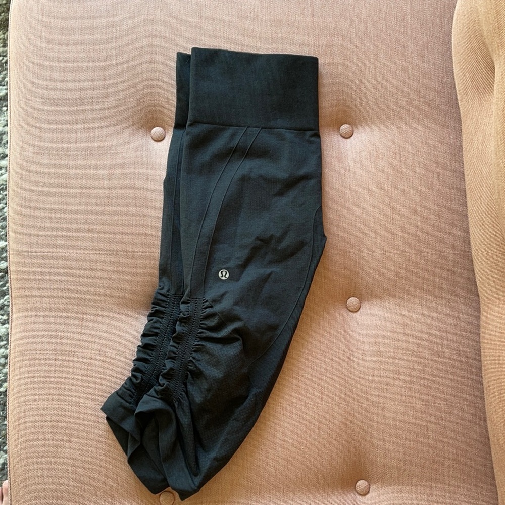 Lululemon Charcoal In the Flow Grey Crop Leggings